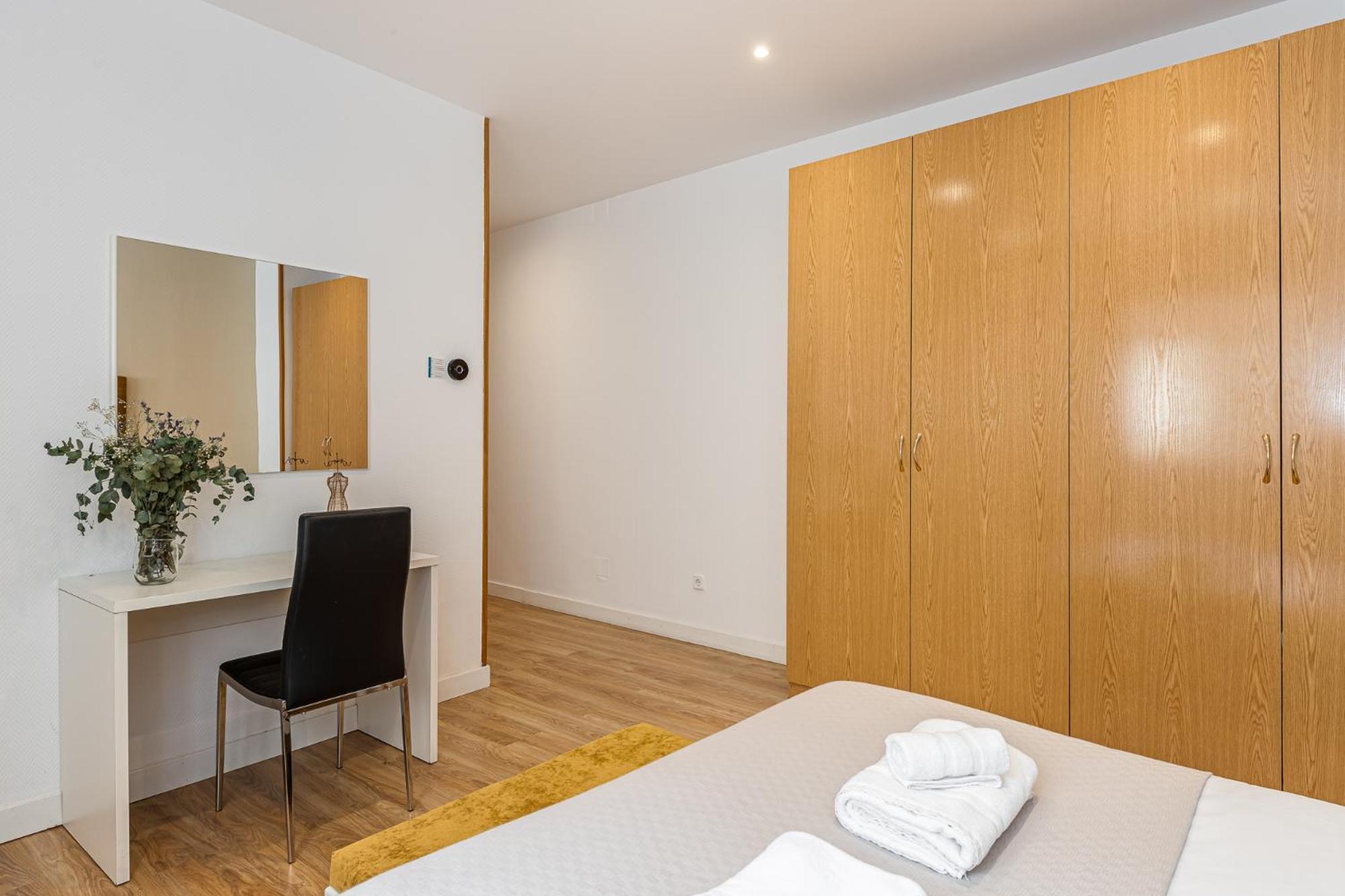 Waou Apartamentos En Sol Confort 5 Madrid Extérieur photo